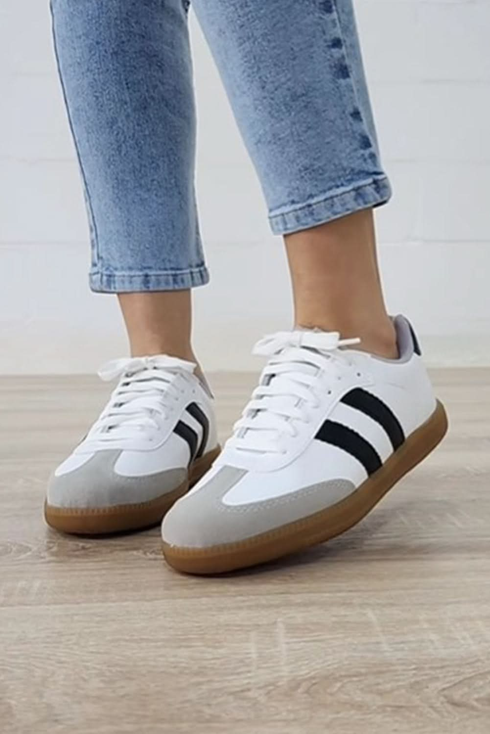 White Striped Lace Up Flat Sneakers.