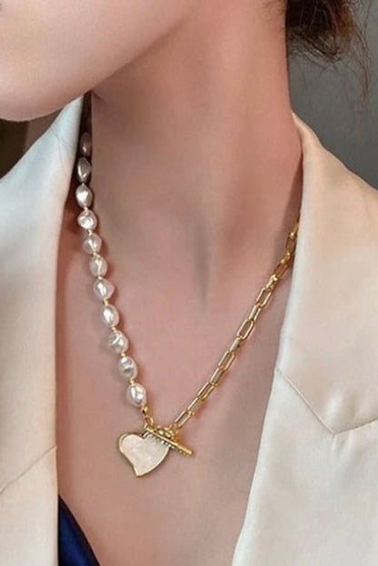 Gold Heart Shape Pendant Rhinestone Pearl Chain Necklace.