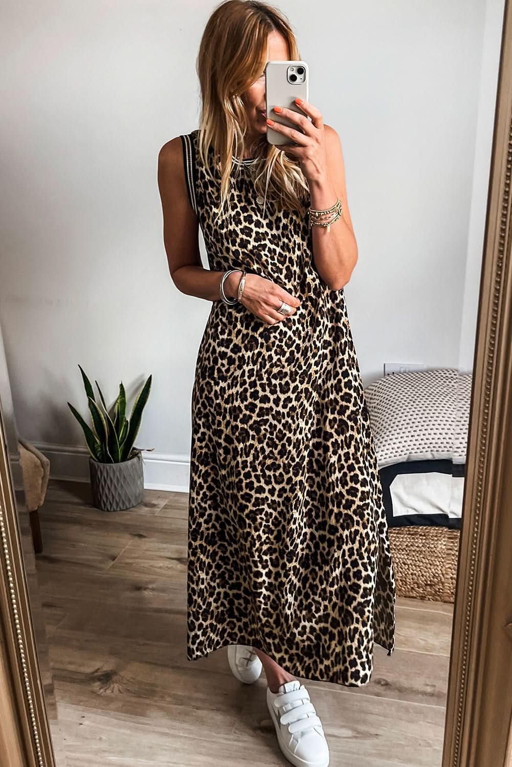 Black Contrast Striped Trim Leopard Sleeveless Midi Dress.