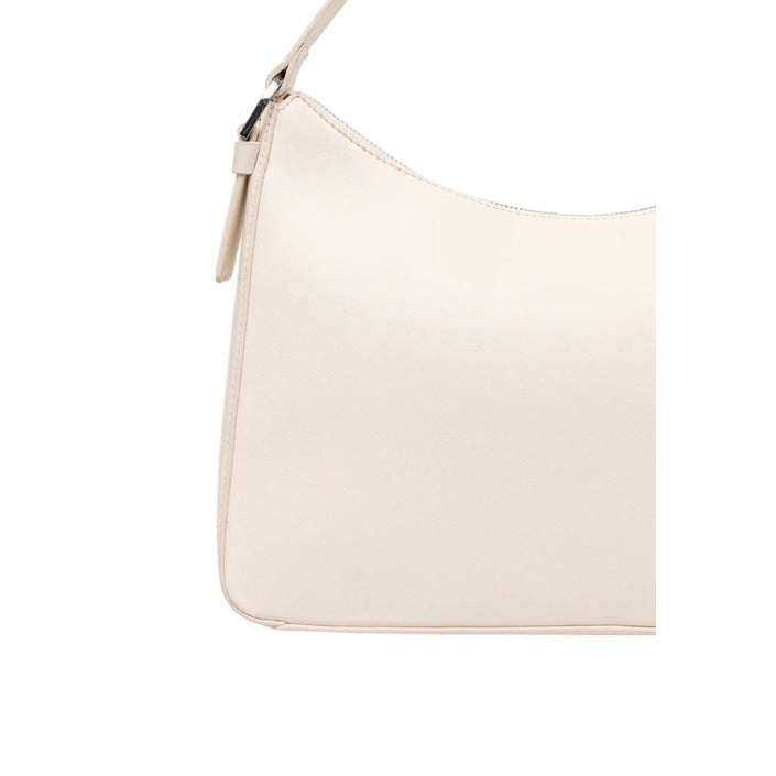 Calvin Klein Crossbody Bag Trendy White