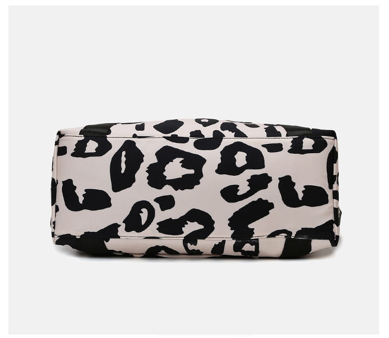 Women Travel Duffel Bag Cow Pattern Handbag