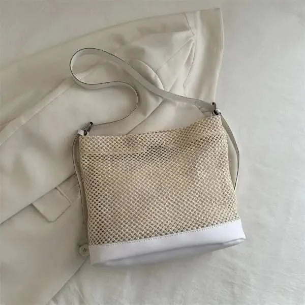 Large Capacity Summer Seaside Vacation Beach Woven Straw Bag.