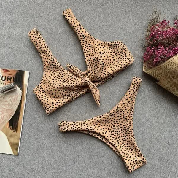 Leopard print backless one-piece bikini.