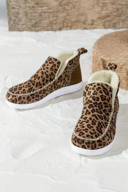 Stylish Boots Cozy Leopard Print Snow Boots: Stylish Warmth for Winter Adventures