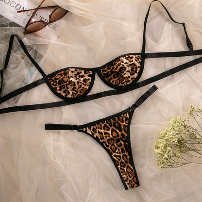 Fashion Sexy Leopard Print Female Underwear Set.