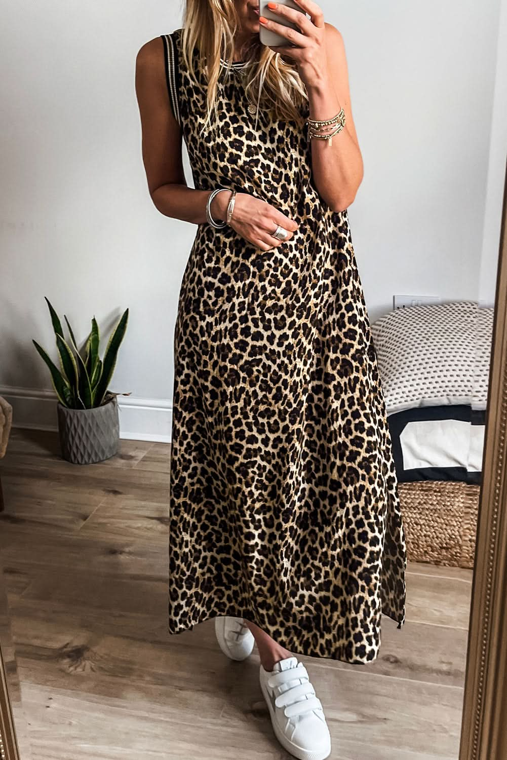 Black Contrast Striped Trim Leopard Sleeveless Midi Dress.