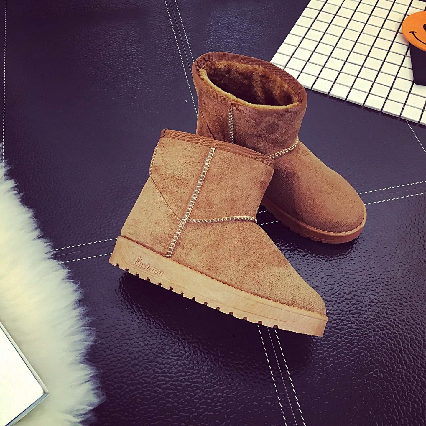 Stylish Boots Winter Faux Fur Snow Boots - Stylish Flat Heel Design